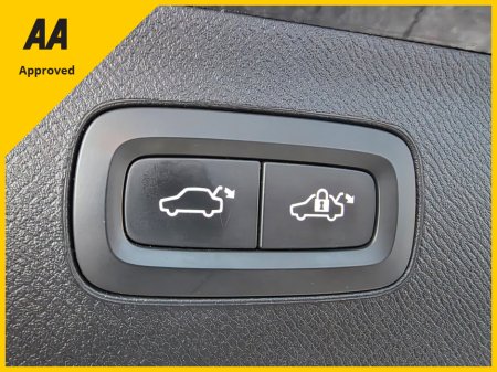 2018 Volvo XC90 * ONLY 42K MILES * 7 SEATER * €41,900 thumbnail