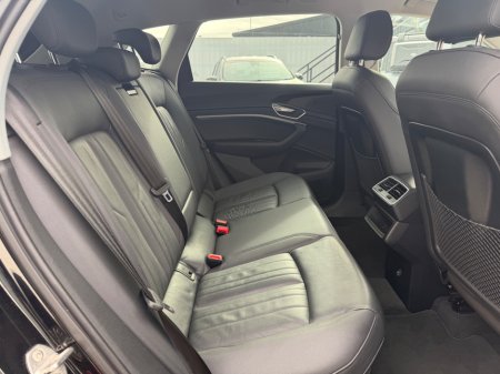 2022 Audi e-tron - thumbnail 24