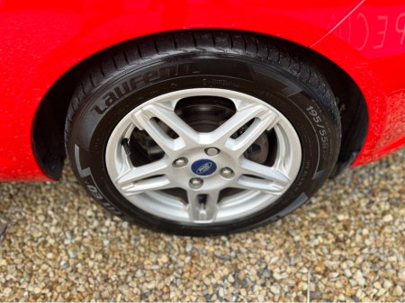 2014 Ford Fiesta - thumbnail 18