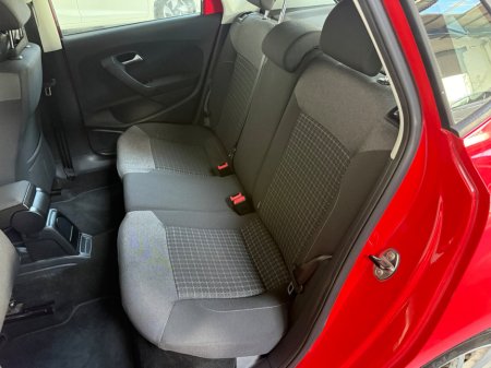 2016 Volkswagen Polo - thumbnail 21