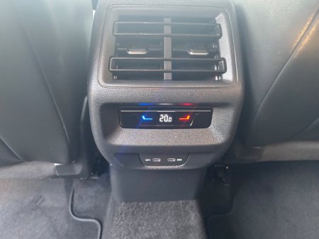 2024 Volkswagen Tiguan - thumbnail 23