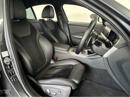 2021 BMW 3 Series - thumbnail 5