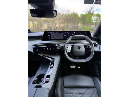 2025 Peugeot 3008 - thumbnail 23