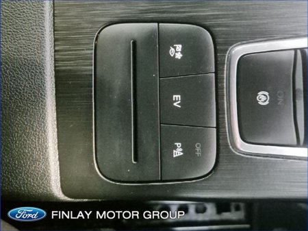 2024 Ford Kuga 2.5 Duratec 225PS PHEV ST-Line Auto €35,450 thumbnail