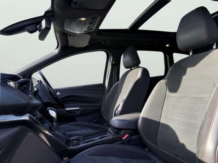 2019 Ford Kuga - thumbnail 2