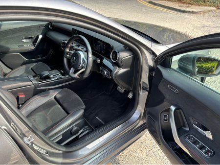 2021 Mercedes-Benz A Class - thumbnail 9