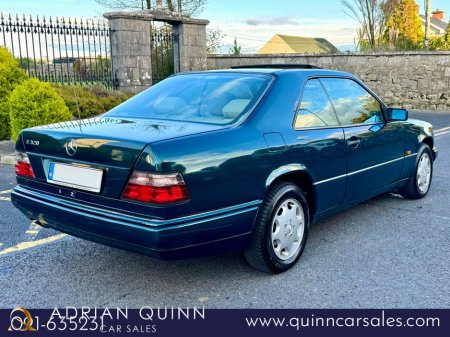 1995 Mercedes-Benz E Class E 320 COUPE AUTO €12,950 thumbnail