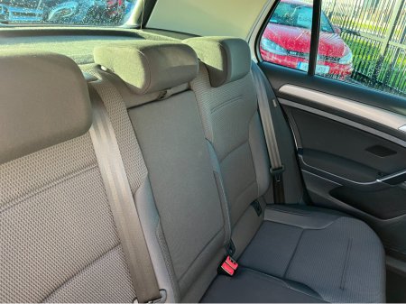 2016 Volkswagen Golf 1.2 TSI 5DR AUTO LOW KMS €13,950 thumbnail