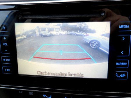 2018 Toyota Auris - thumbnail 18