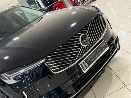 2025 Volvo XC90 - thumbnail 9