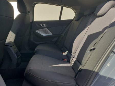 2026 BMW 1 Series - thumbnail 22