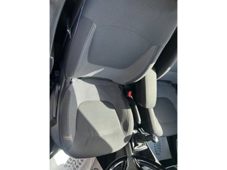 2015 Renault Captur - thumbnail 14