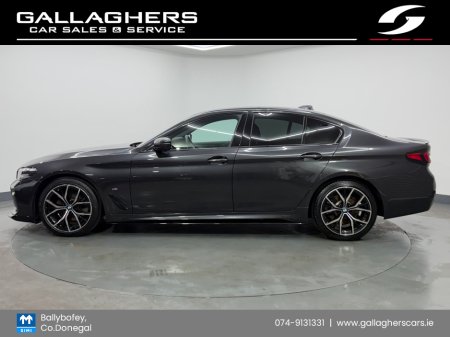 2022 BMW 5 Series - thumbnail 5