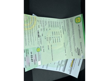 2010 Ford Focus - thumbnail 19