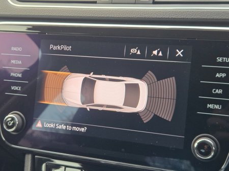 2019 Skoda Superb - thumbnail 14