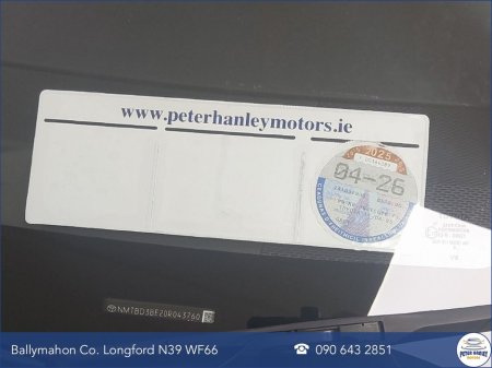 2024 Toyota Corolla 1.8 Hybrid Luna Saloon €29,900 thumbnail