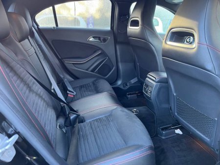 2016 Mercedes-Benz A Class A180 AMG-LINE 1.6 AUTO // FULL SERVICE HISTORY // VERY LOW MILEAGE // LEATHER/ALCANTARA AMG HEATED SEATS €18,900 thumbnail