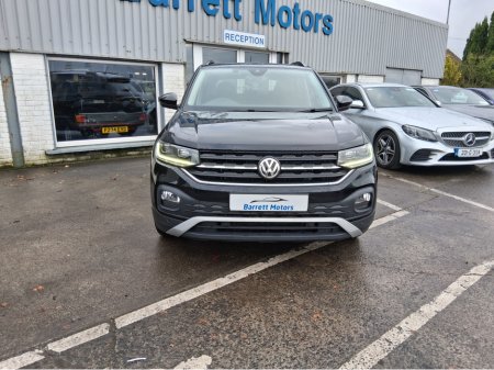 2020 Volkswagen T-Cross Life SPORT €18,995 thumbnail