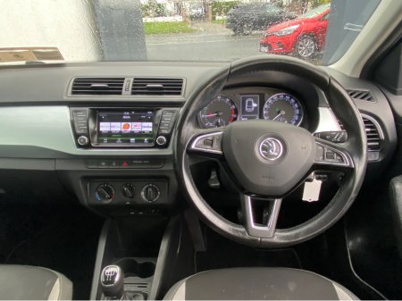 2016 Skoda Fabia AMBITION 1.2 TSI 90HP 5dr  Stunning Car €8,995 thumbnail