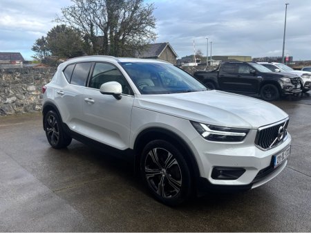 2021 Volvo XC40 T5 PHEV INSCRIPTION 5DR A AUTO thumbnail