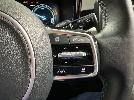 2023 Kia Sorento K3 Plug In Hybrid 4x4 7 Seater €46,800 thumbnail