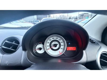 2011 Mazda Demio - thumbnail 17