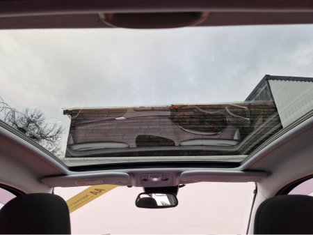 2017 Peugeot 208 ALLURE 1.2 PETROL 5DR AUTOMATIC €10,950 thumbnail