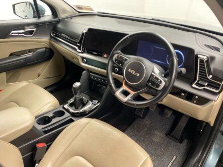 2022 Kia Sportage 1.6 CRDi SCR Diesel 115 hp K4 6MT €26,995 thumbnail