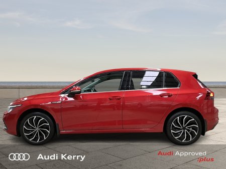 2023 Volkswagen Golf - photo 4