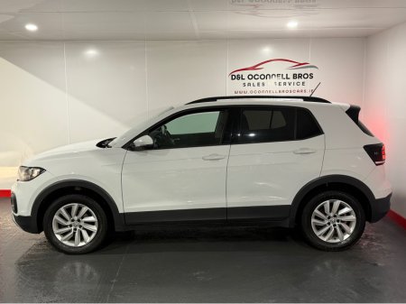2021 Volkswagen T-Cross 1.0 TSI MANUAL 5SPEED 95BHP 5DR €19,950 thumbnail