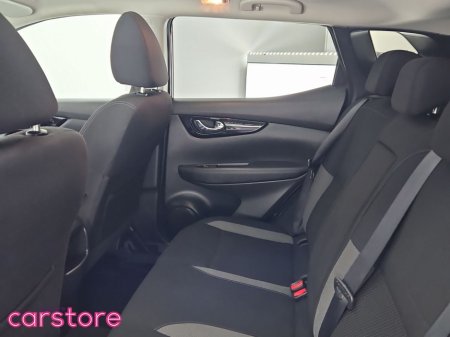 2019 Nissan Qashqai 1.3 PET SV thumbnail