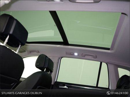 2020 Volkswagen Tiguan - thumbnail 17