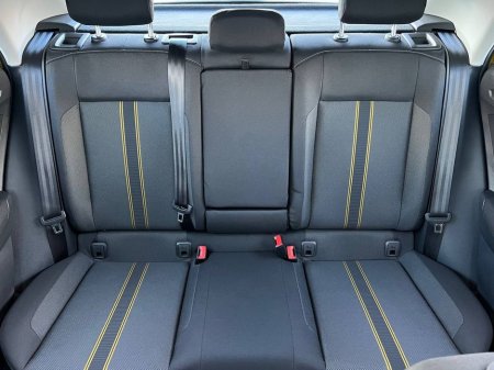 2020 Volkswagen T-Roc HIGHLINE R-LINE PACK 2.0 TDI // SERVICE HISTORY // NEW 20" DIAMOND CUT ALLOYS // APPLE CARPLAY/ANDROID AUTO €23,900 thumbnail