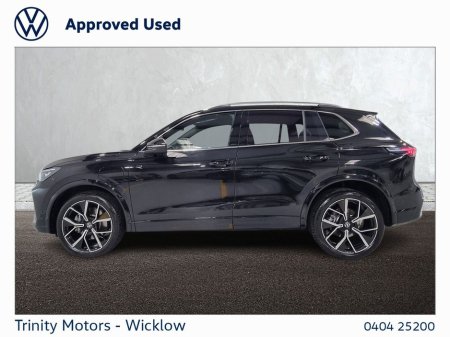 2025 Volkswagen Tiguan - thumbnail 6