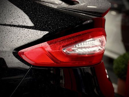 2016 Ford Mondeo - thumbnail 25