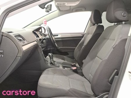 2016 Volkswagen Golf - thumbnail 9