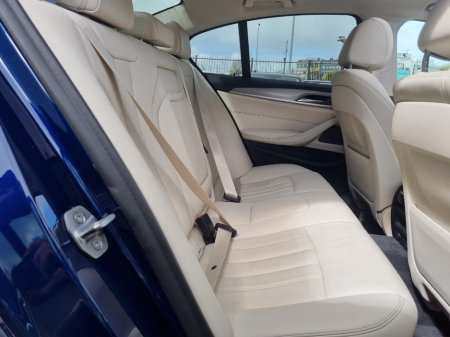 2019 BMW 5 Series - thumbnail 32