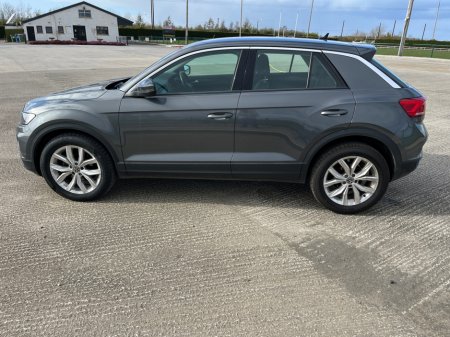 2021 Volkswagen T-Roc - thumbnail 8
