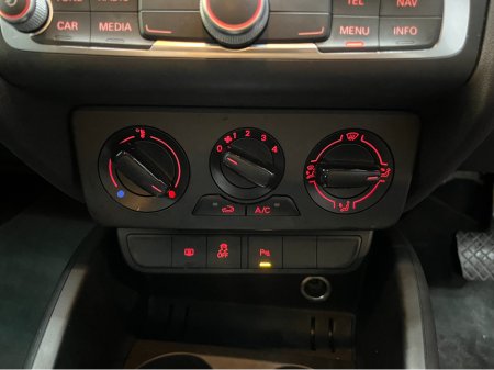 2016 Audi A1 Sportback €15950 2016 AUDI A1 SPORTBACK TFSI 1.0 AUTOMATIC / PARKING AID / ROOF BARS AND MORE €15,950 thumbnail