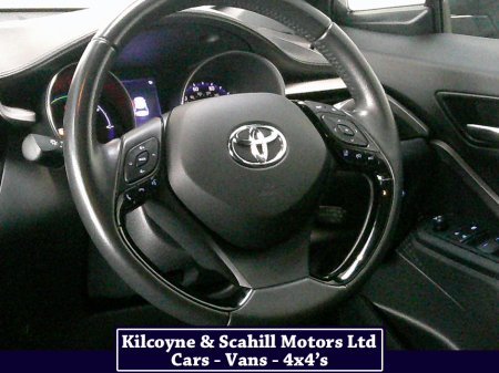 2020 Toyota C-HR - thumbnail 19