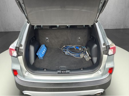 2023 Ford Kuga - thumbnail 10