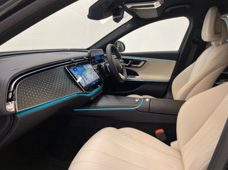 2025 Mercedes-Benz E Class - thumbnail 20