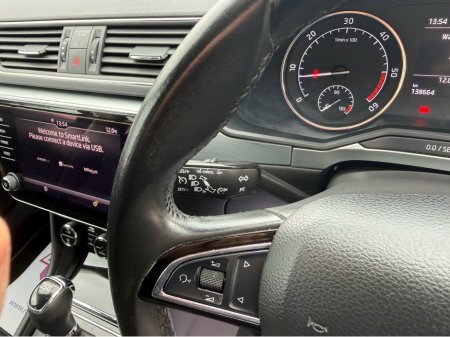 2018 Skoda Superb - thumbnail 24