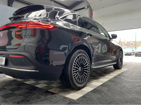 2021 Mercedes-Benz EQC - thumbnail 7