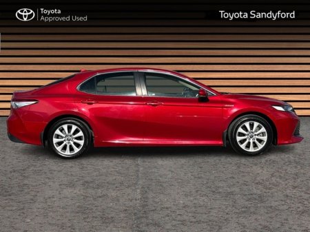 2020 Toyota Camry - photo 3