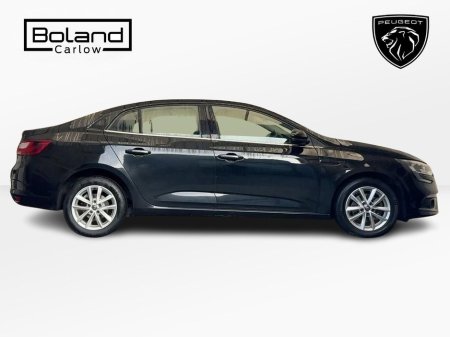 2021 Renault Megane - thumbnail 4