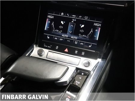2022 Audi e-tron 55 quattro S Line thumbnail