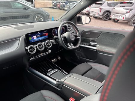 2024 Mercedes-Benz GL Class - thumbnail 3