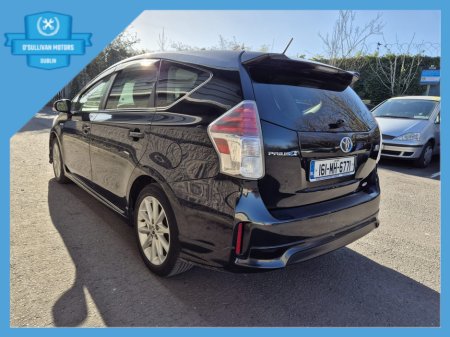 2016 Toyota Prius - thumbnail 7