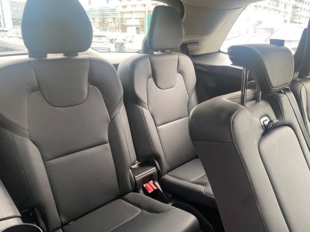 2024 Volvo XC90 T8 Core Recharge AWD Auto (PHEV) €64,900 thumbnail